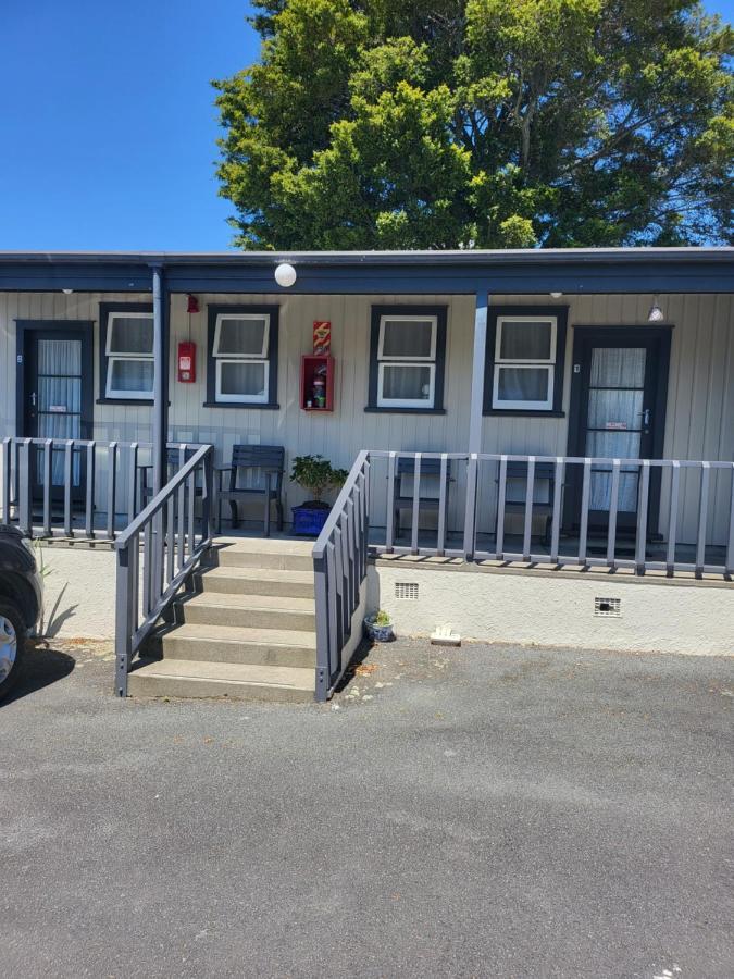 Totara Lodge Motel Levin Exterior photo